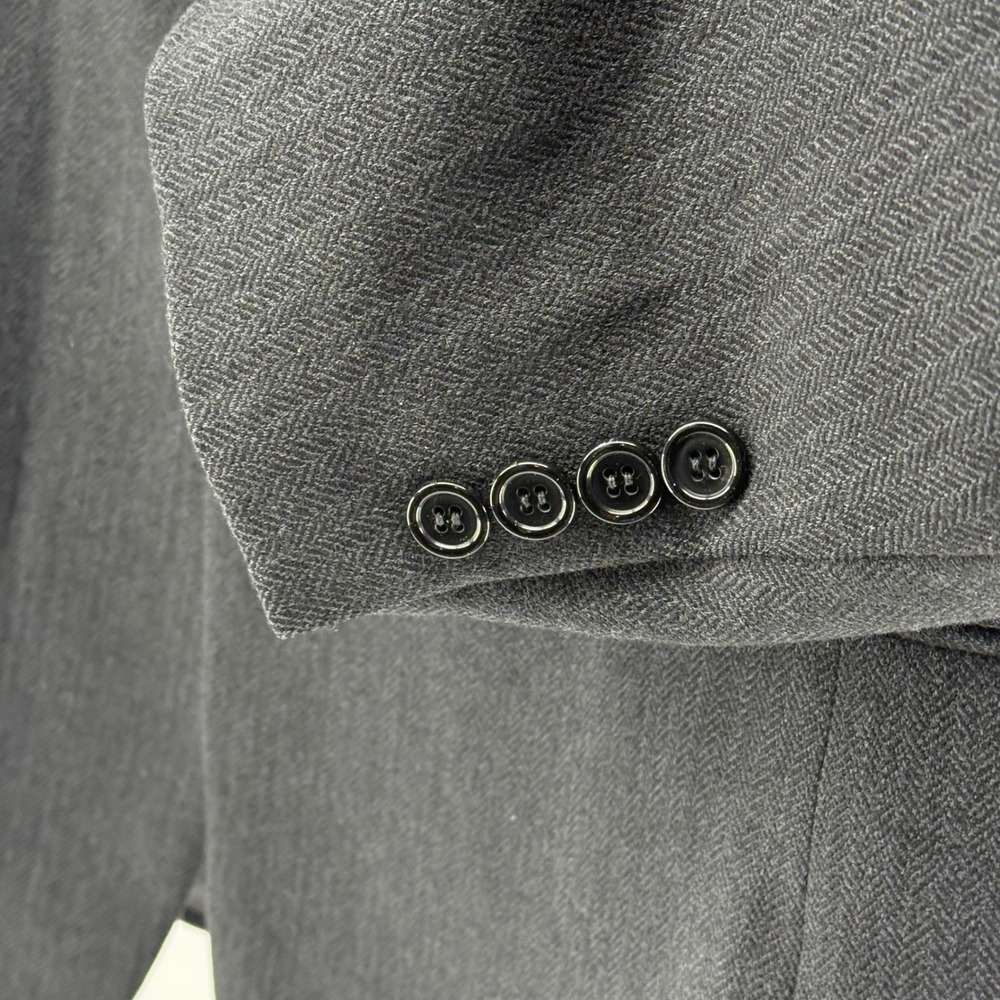 Donna Karan Signature‎ Mens Charcoal Grey Wool Herringbone 3-Button Italy 42 R - Picture 4 of 13